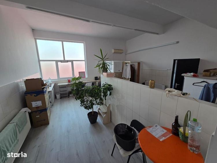 Spațiu comercial, de 180 mp, în Criș