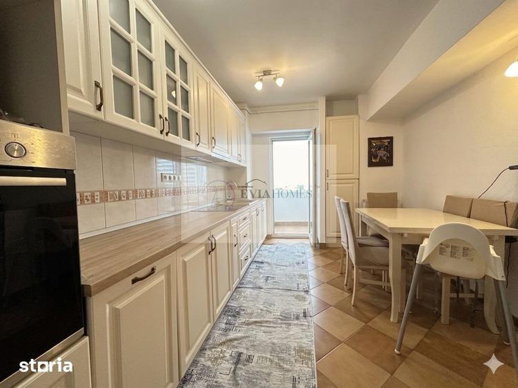 Apartament cu 3 camere decomandat, mobilat în Zorilor