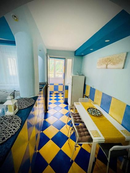 Apartament cu 2 camere decomandat în Exterior Vest