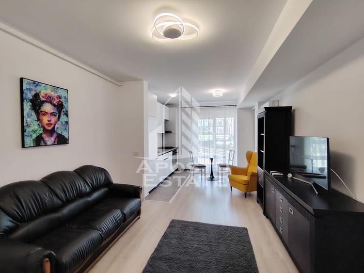 Apartament cu 2 camere semidecomandat, mobilat în Circumvalațiunii