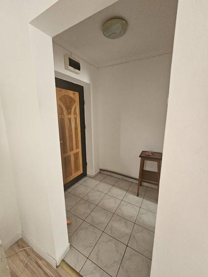 Apartament cu 2 camere semidecomandat în Nord