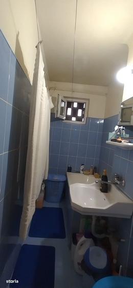 Apartament cu 2 camere nedecomandat în Mihai Bravu