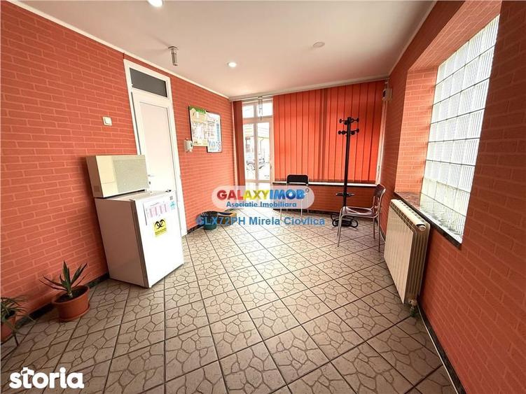 Casă cu 4 camere cu Teren 985 Mp în Central