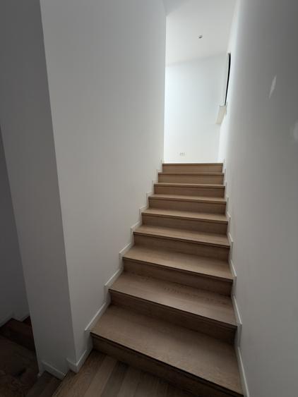 Apartament cu 3 camere decomandat în Universitate