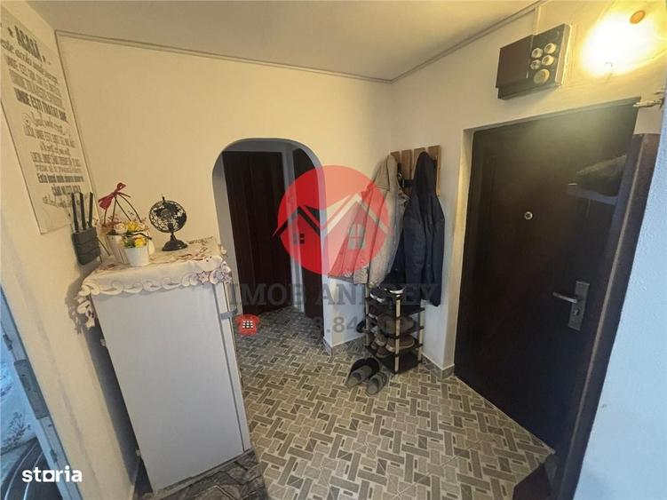 Apartament cu 4 camere decomandat în Vest