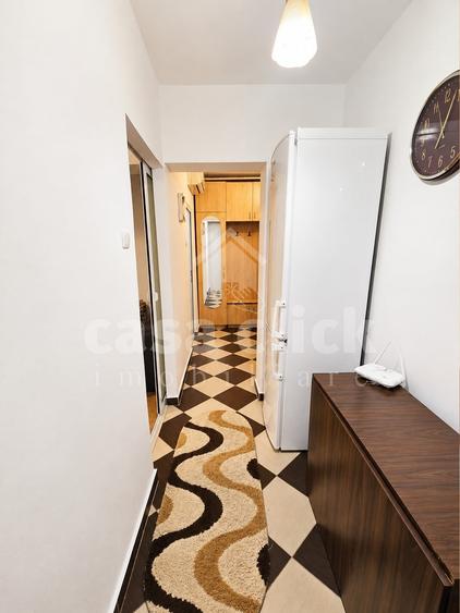 Apartament cu 2 camere decomandat în Micro 14