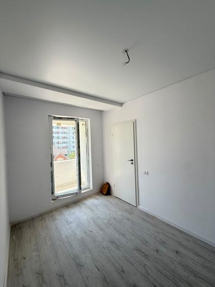 Apartament cu 2 camere semidecomandat în Militari