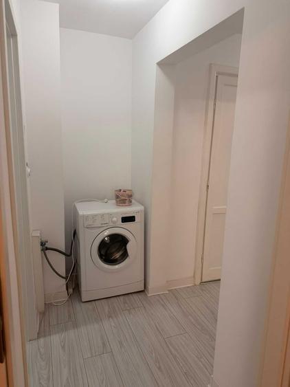 Apartament cu 3 camere decomandat în Gorjului