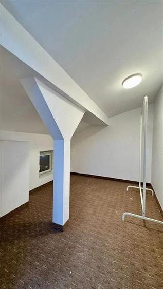 Apartament cu 3 camere semidecomandat, mobilat în Bucureștii Noi