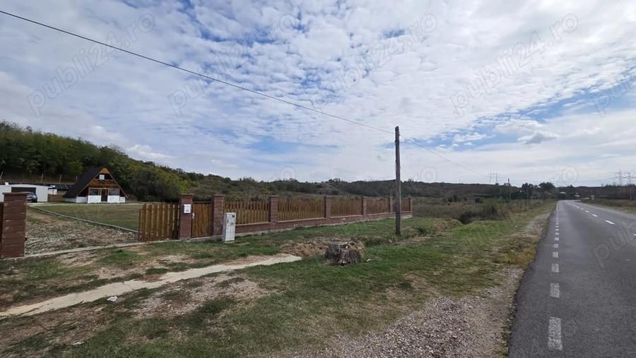 Casă cu 3 camere cu Teren 2500 Mp în Găiseanca