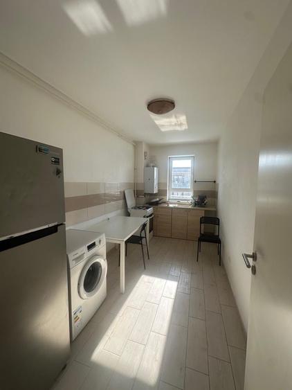 Apartament cu 3 camere decomandat în Avantgarden