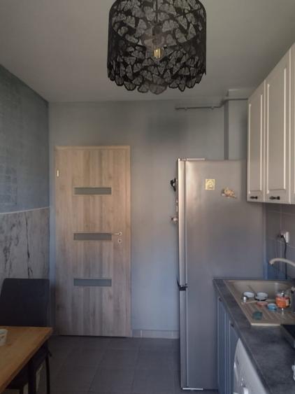 Apartament cu 2 camere decomandat în Titan