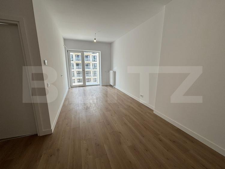 Apartament cu 2 camere decomandat în Baza 3