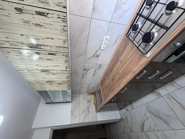 Garsonieră decomandată în Berceni