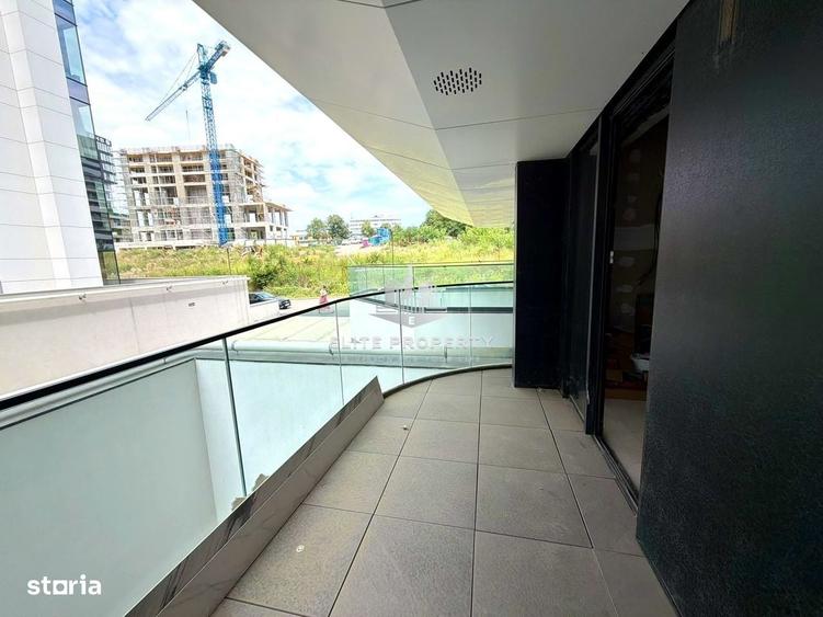 Spațiu comercial, de 67 mp, în Central