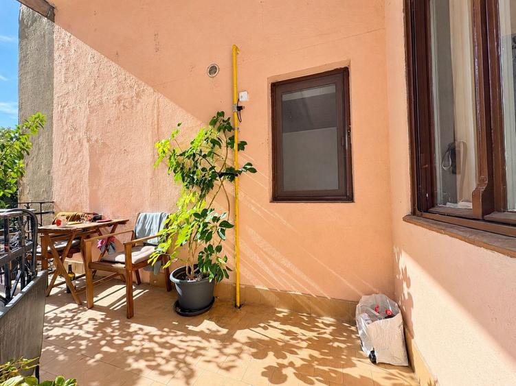 Apartament cu 2 camere semidecomandat în Sinaia