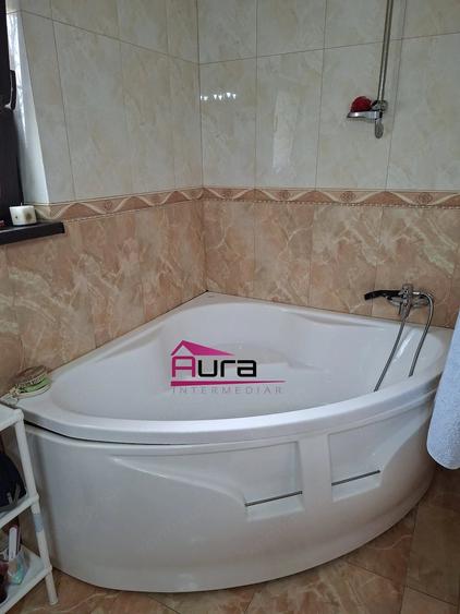 Casă cu Teren 162 Mp în Central