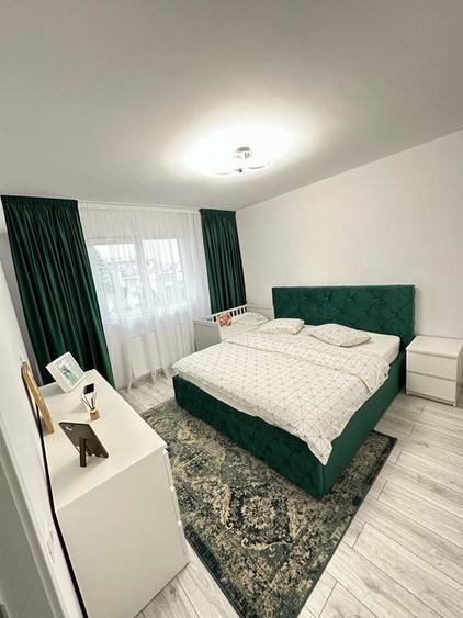 Apartament cu 2 camere decomandat în Fundeni