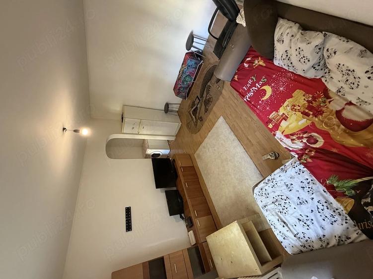 Inchiriez apartament 2 camere - 1