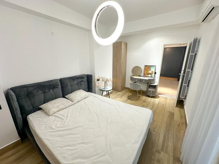 Apartament cu 3 camere decomandat în Domenii