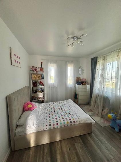 Casă individuală cu 4 camere cu Canalizare în Corbeanca