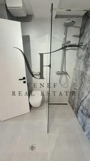 Apartament cu 3 camere decomandat în Aviației