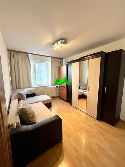 Apartament de inchiriat 3 camere 2 bai Sibiu Siretului - 1