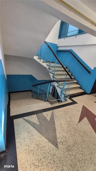 Garsonieră în Baza 3