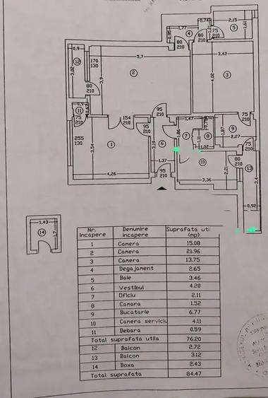 Apartament cu 3 camere semidecomandat în Universitate