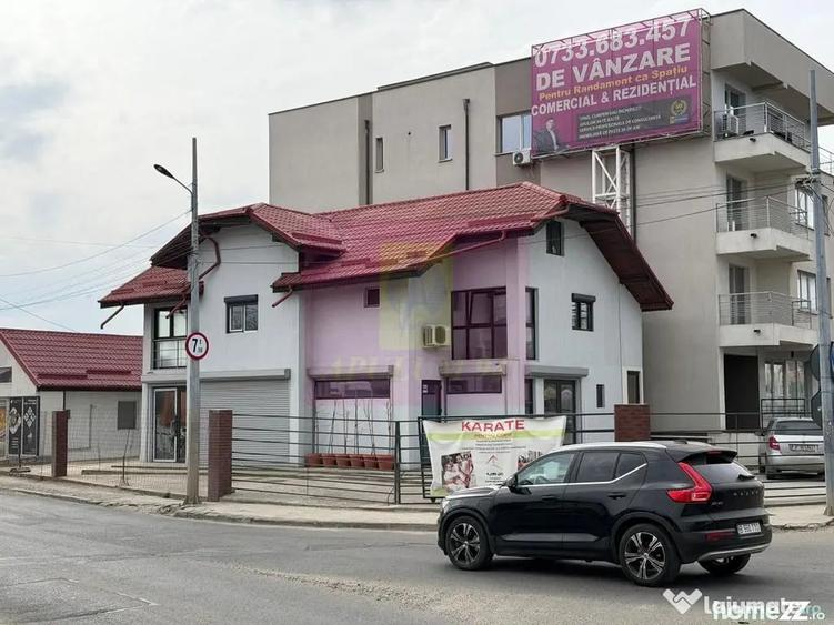 Casă cu 7 camere cu Teren 370 Mp în Cățelu