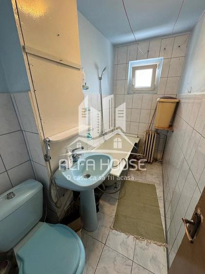 Apartament cu 2 camere nedecomandat în Govândari
