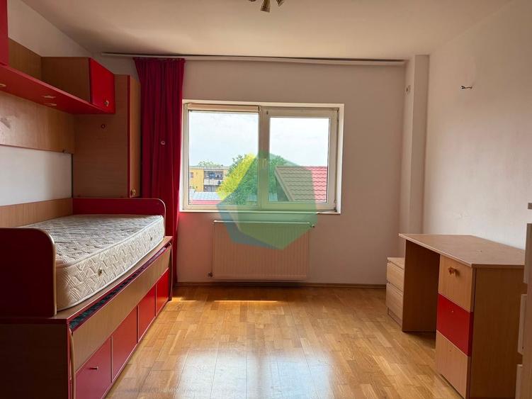 Apartament cu 4 camere în Central