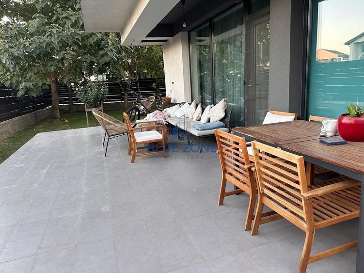 Casă individuală cu 4 camere cu Canalizare în Giulești