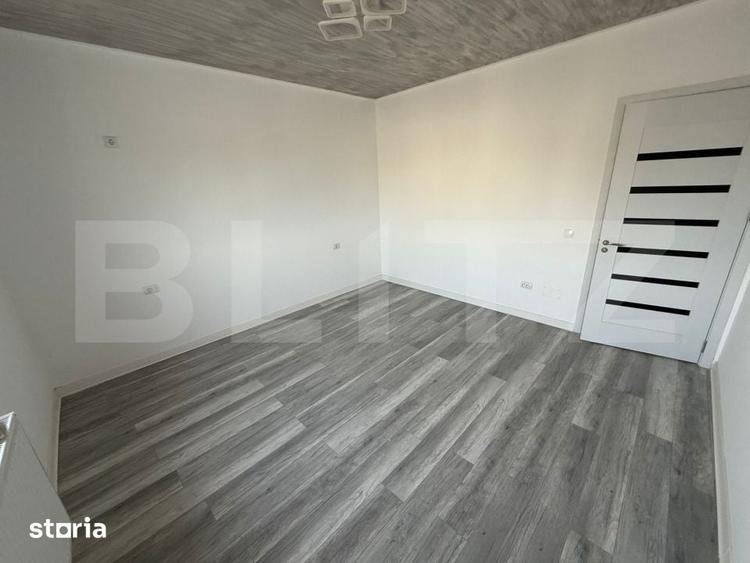 Casă cu 5 camere cu Teren 371 Mp în 1 Mai