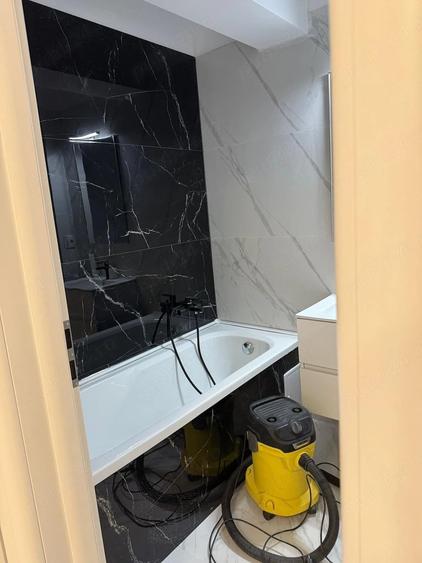 Apartament cu 2 camere decomandat în Metalurgiei