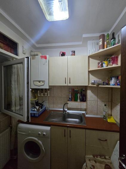 Garsonieră decomandată în Central
