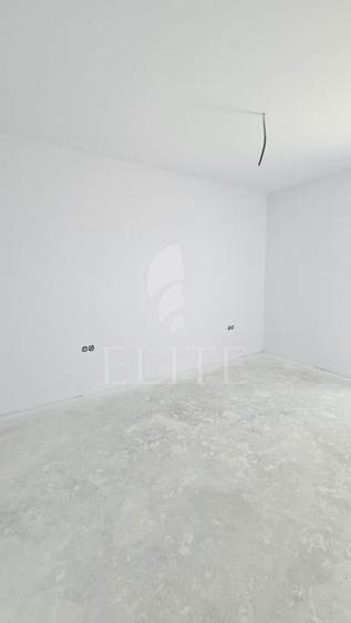 Apartament cu 2 camere semidecomandat în Mărăști
