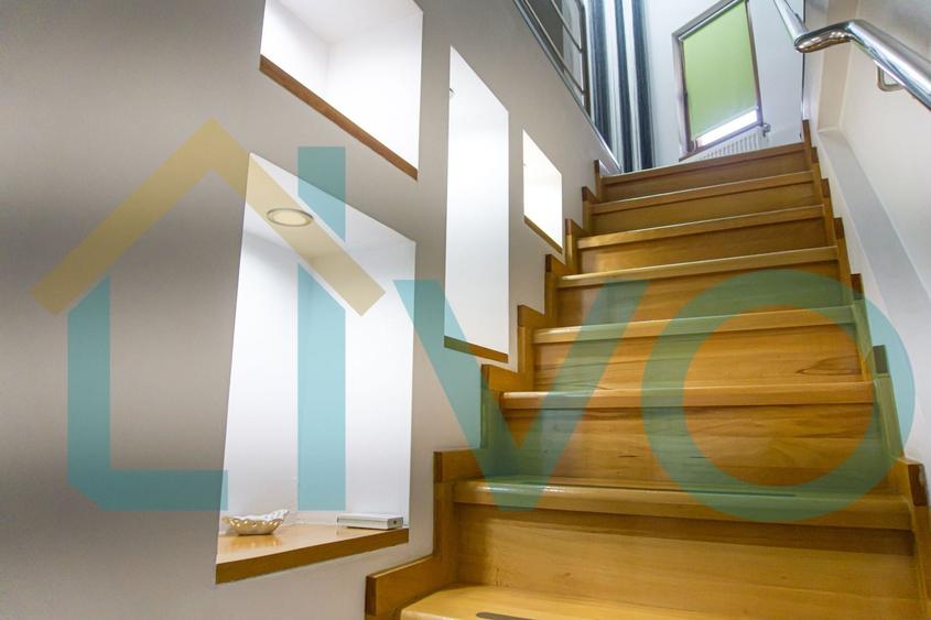Apartament cu 3 camere decomandat în Colentina
