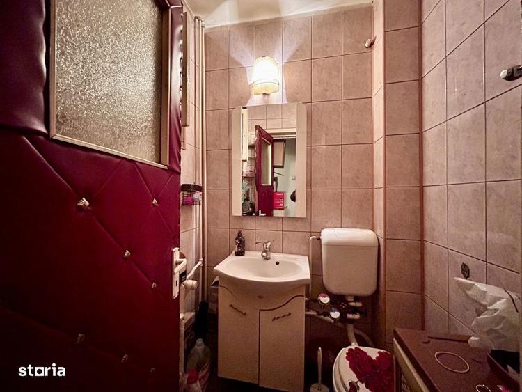 Apartament cu 3 camere decomandat în Republicii