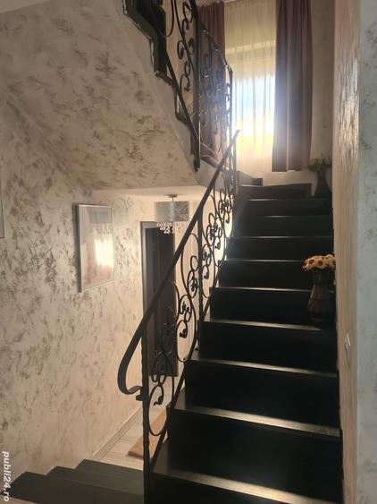 Casă cu 4 camere cu Teren 1750 Mp în Central