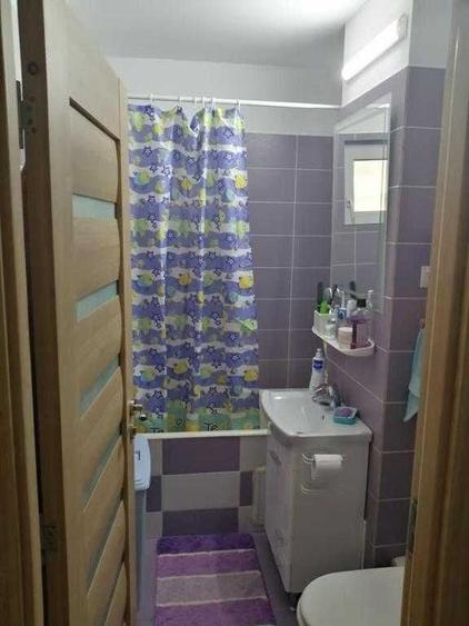 Apartament cu 2 camere semidecomandat în Dosu Bricii