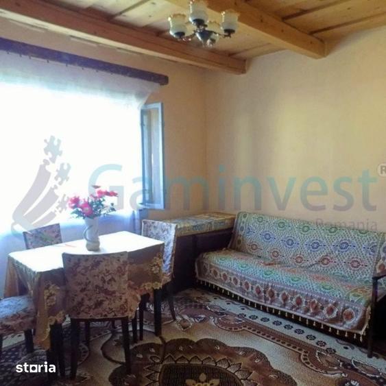 Casă cu 3 camere cu Teren 4192 Mp în Gepiu
