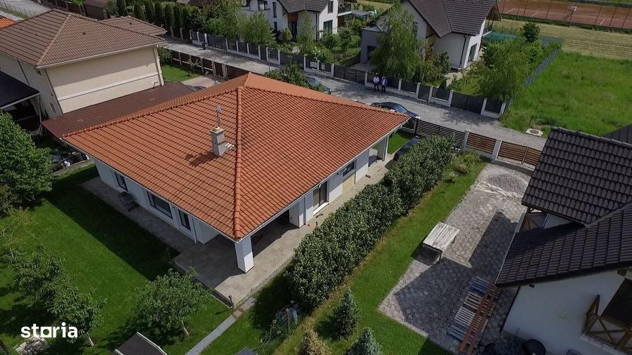 Casă cu 3 camere în Florești