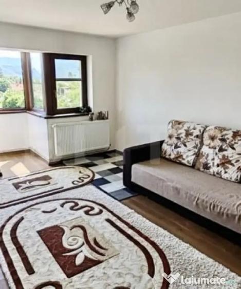 Apartament cu 2 camere decomandat în Stupini