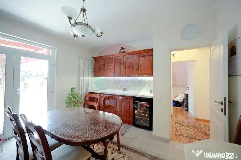 Casă cu 4 camere cu Teren 551 Mp în Sântandrei