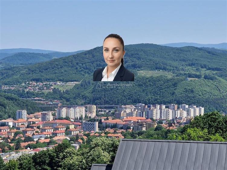 Teren Construcții intravilan de 450 mp, în Central