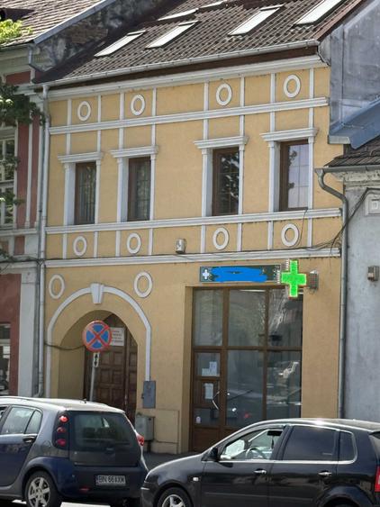Spațiu comercial, de 100 mp, în Ultracentral