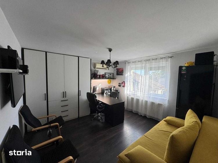 Apartament cu 4 camere în Ghiroda