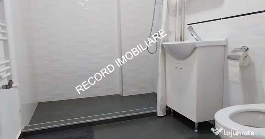 Apartament cu 2 camere semidecomandat în Florești