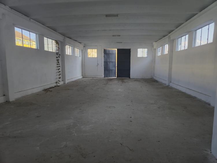 Spațiu comercial, de 600 mp, în Mârșa